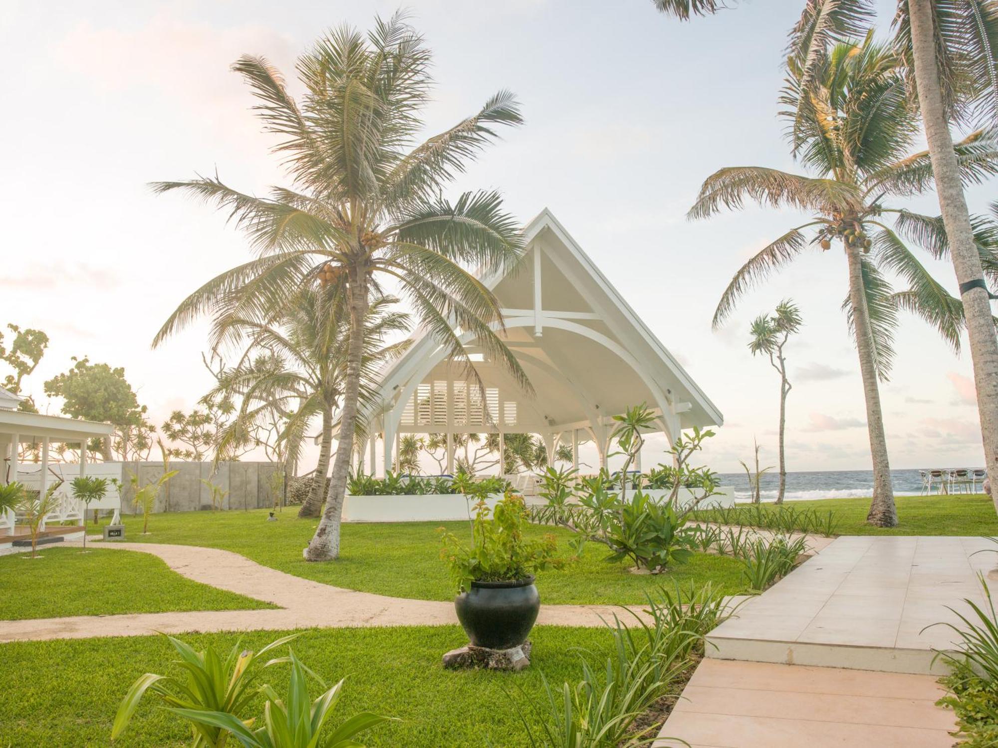 Tamanu On The Beach Port Vila Room photo