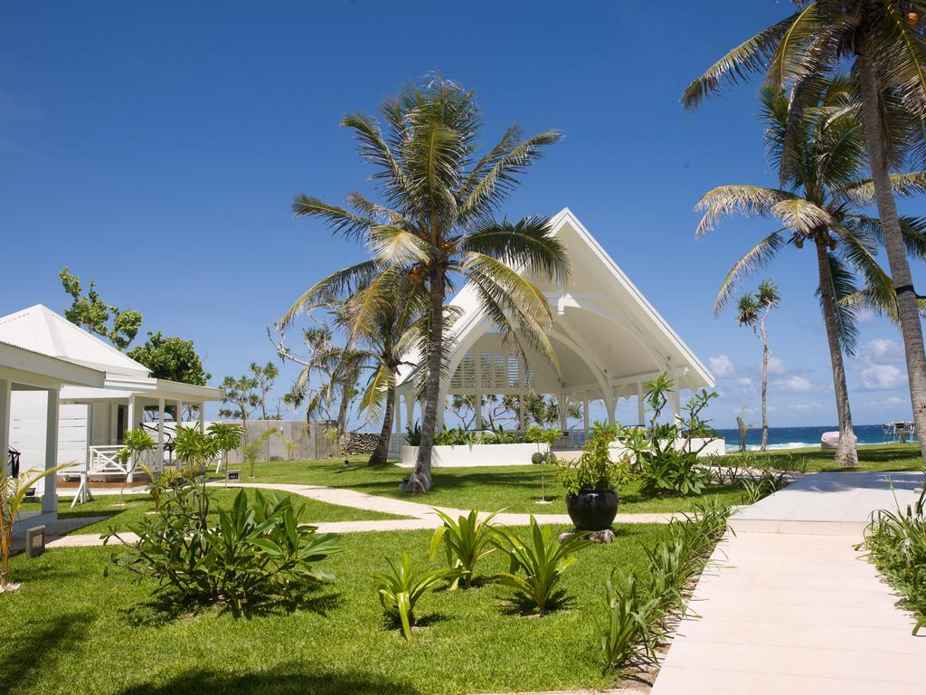 Tamanu On The Beach Port Vila Exterior photo