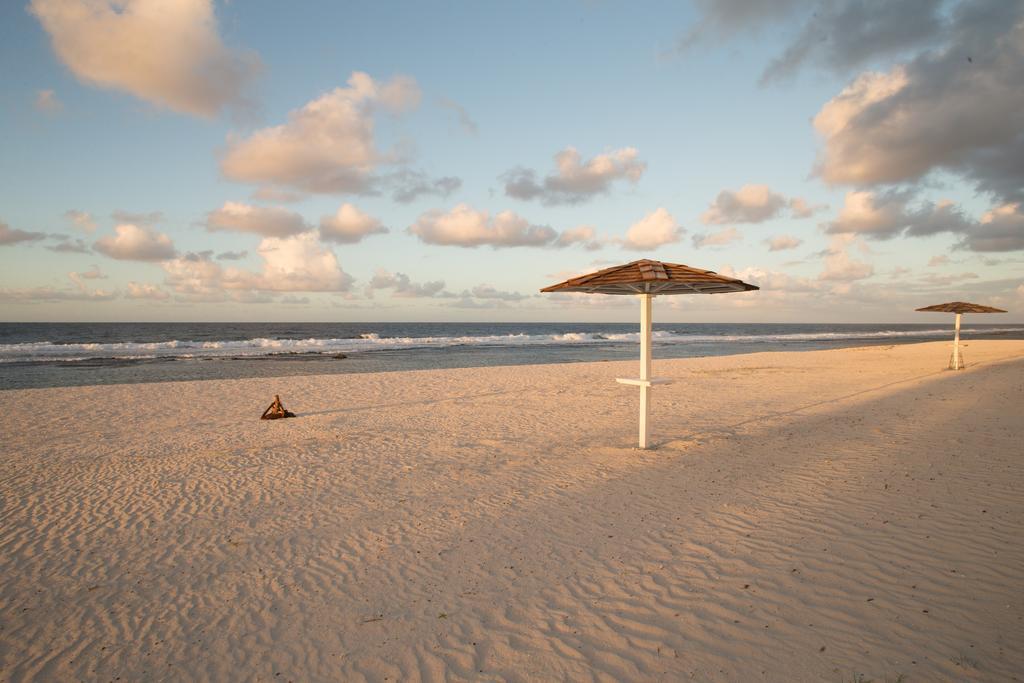 Tamanu On The Beach Port Vila Exterior photo
