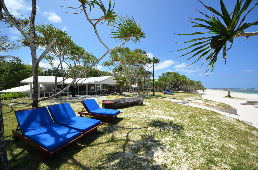 Tamanu On The Beach Port Vila Exterior photo