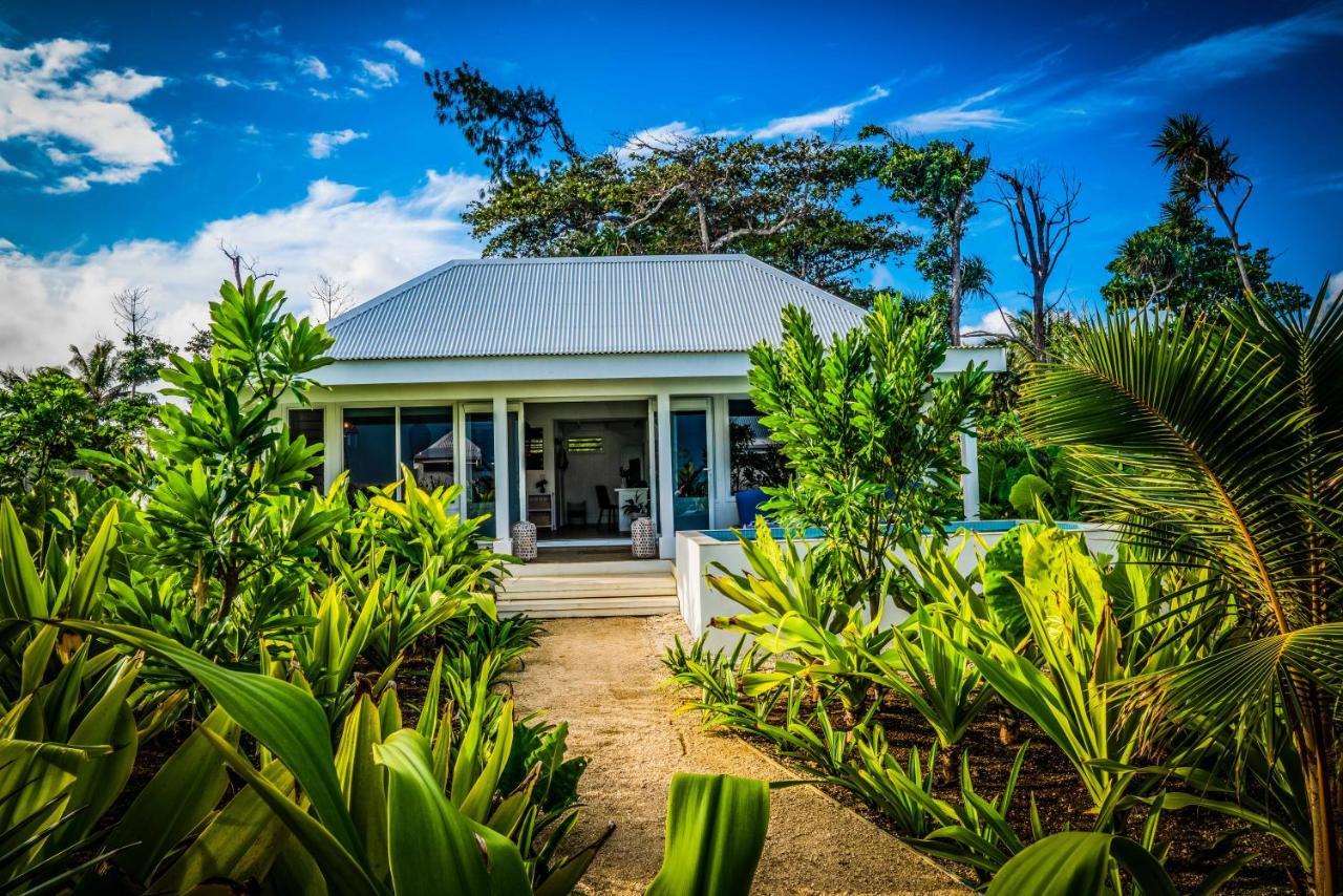 Tamanu On The Beach Port Vila Exterior photo